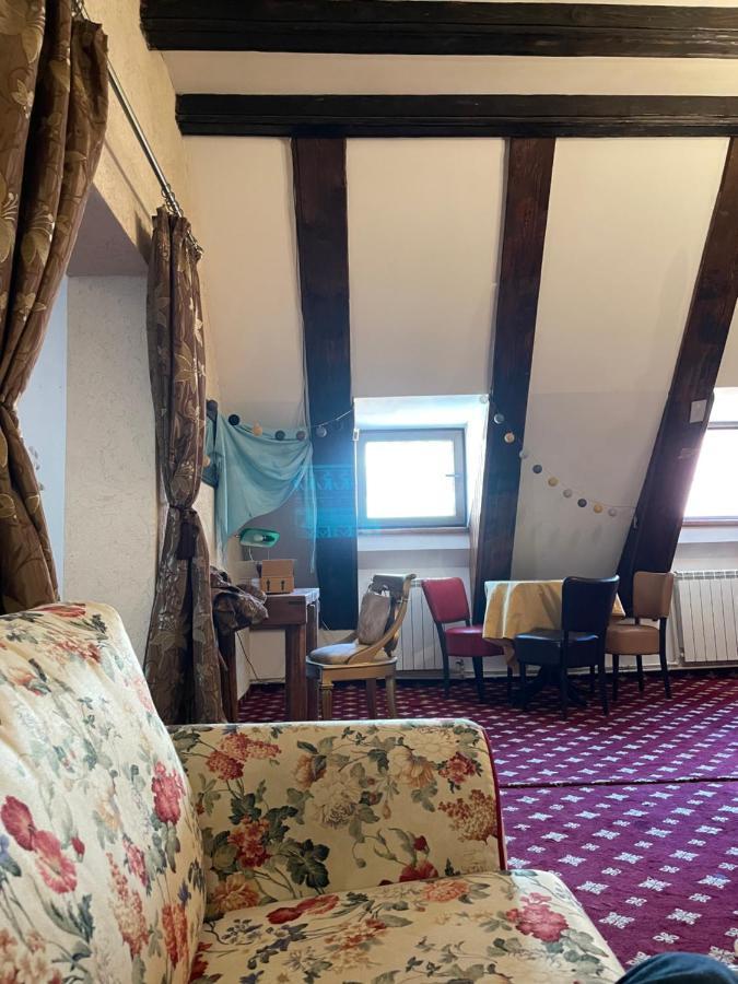 Apartament The Attic Braszów Zewnętrze zdjęcie
