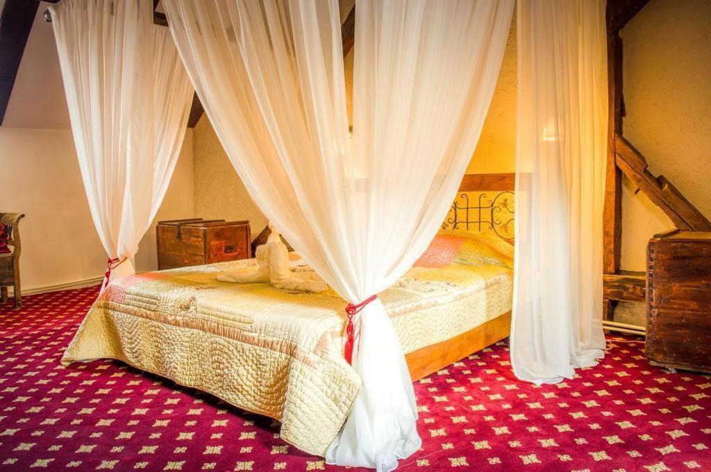 Apartament The Attic Braszów Zewnętrze zdjęcie